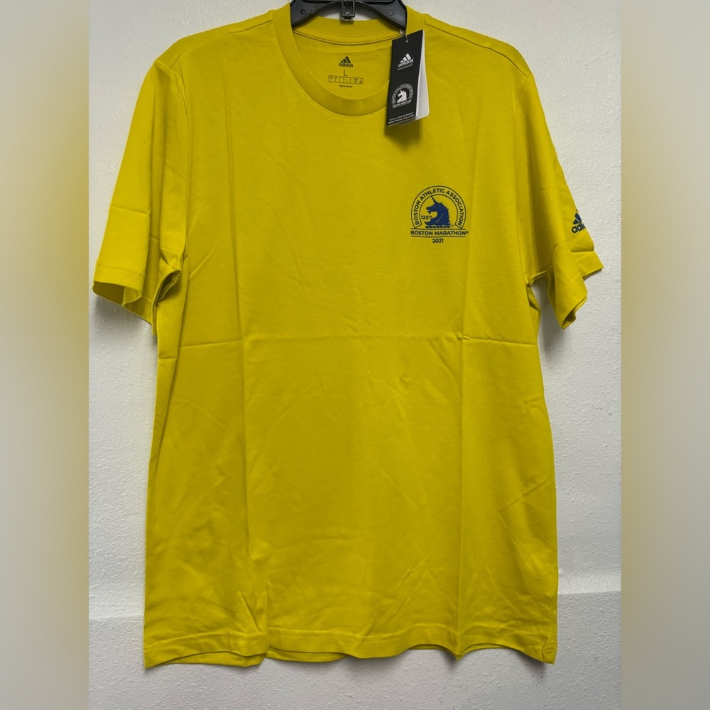 Adidas Men Boston marathon 2021 logo tee #104